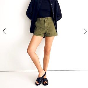 *LAST CALL* Madewell “the perfect vintage fatigue short” in palm tree green NWT
